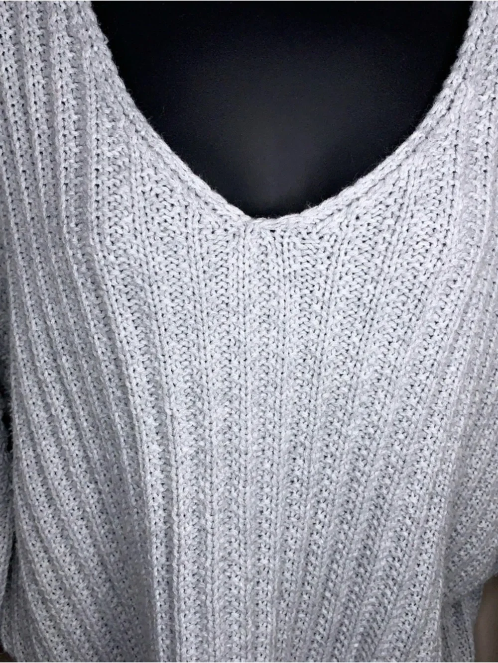 Large Rue 21 Light Grey Vneck Sweater Long Sleeve Knit Soft Comfortable